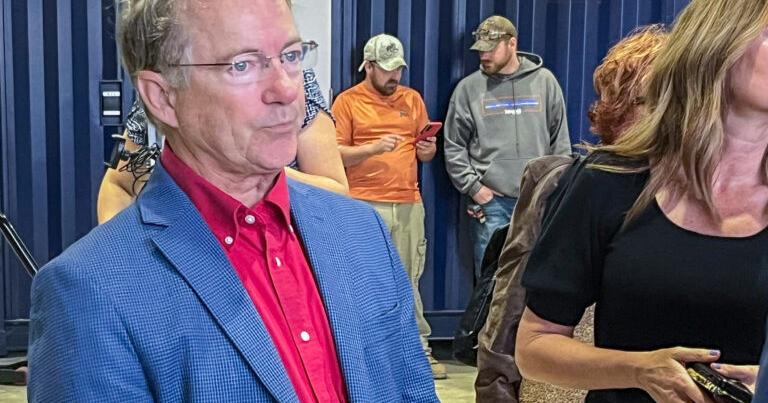 Sweeping elections bill draws bipartisan opposi…