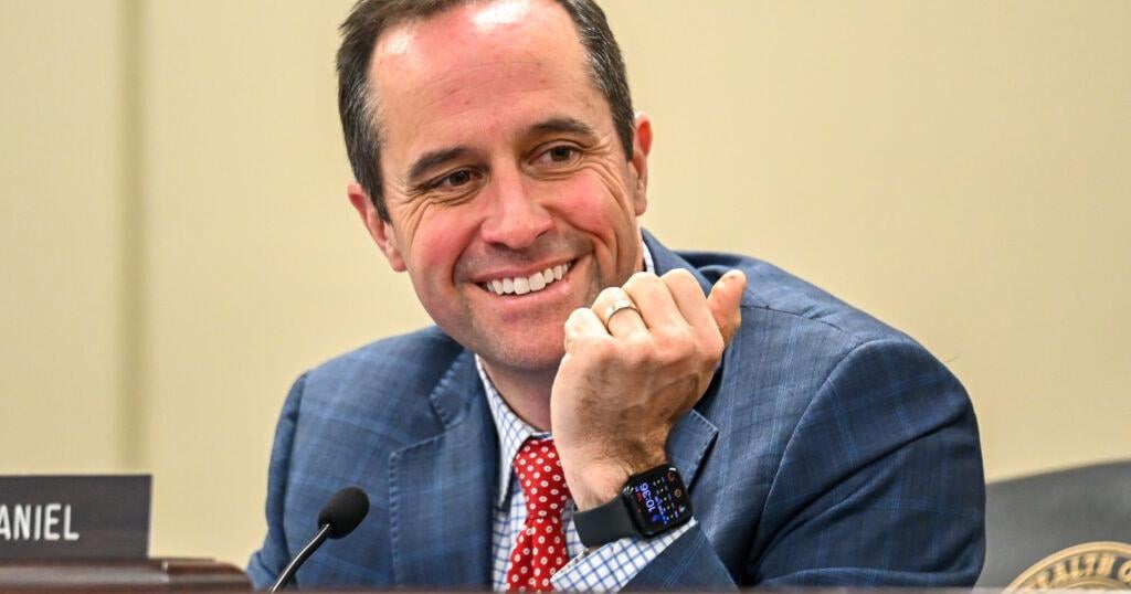 Blue and red states slash taxes despite warnings of hard times ahead - Vimarsana News