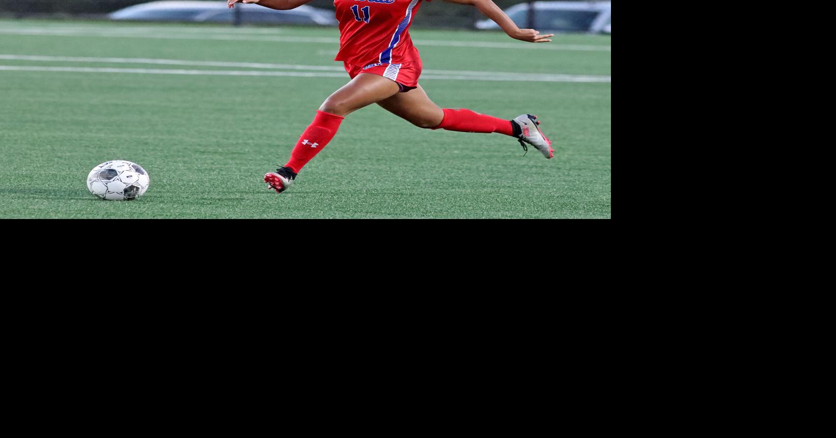 44TH DISTRICT GIRLS SOCCER PREVIEW: New coach, same big expectations for Lady Indians