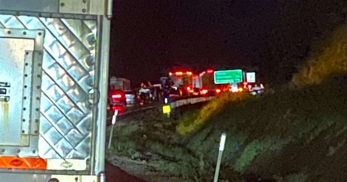 Mudslide along West Virginia highway strands thousands for more than 8 hours