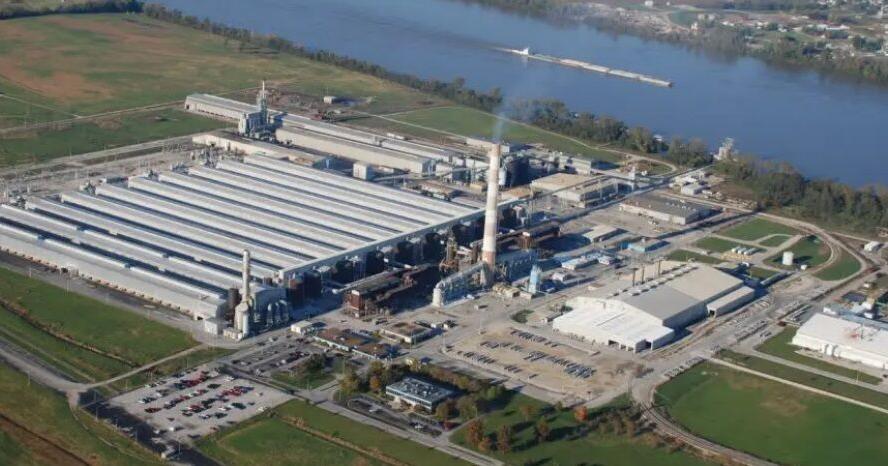 Kentuckians see some benefits, but mostly risks…