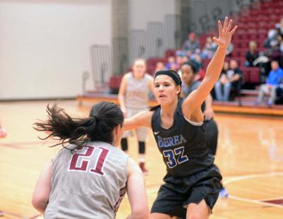 Transy Holds Off Berea College Sports Richmondregister Com