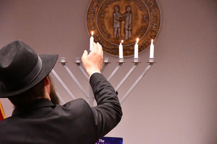 Hanukkah menorah lighting to be held on 'Sunday Night Football