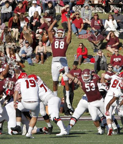 OVC FOOTBALL: EKU’s Borders still chasing all-time FCS blocks record