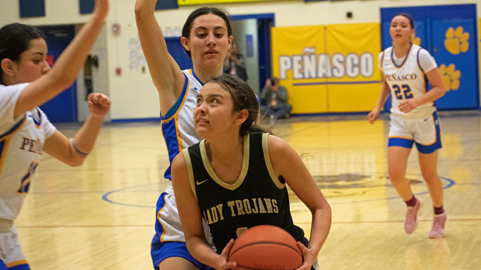Lady Trojans Clinch District Title with WiretoWire Win in Peñasco