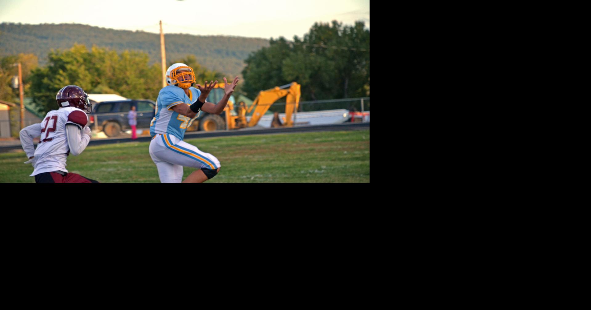 SPORTS Dulce Football James Johnson