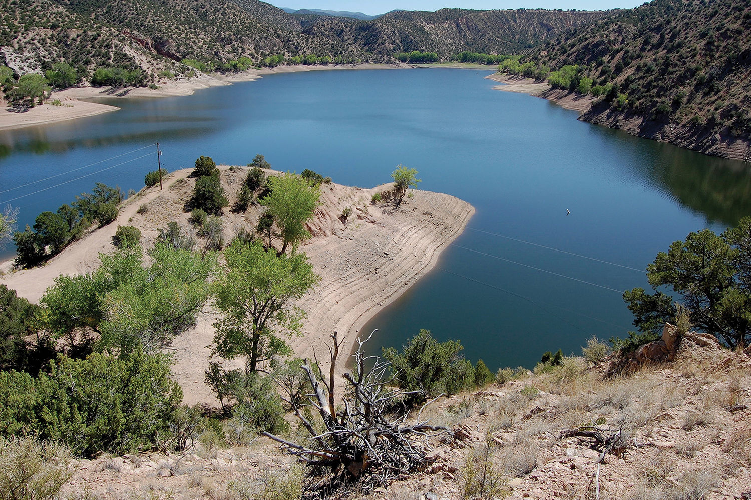 acequia santa cruz dam RGB.jpg riograndesun