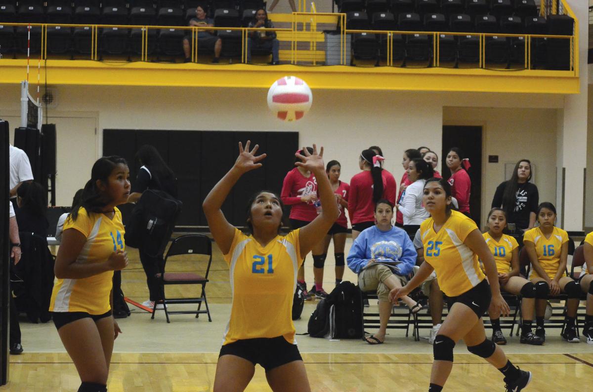 McCurdy, Dulce Compete in Tourney Sports