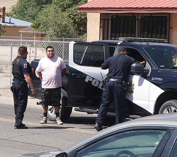 Man caught pistol-whipping woman at Albuquerque park 