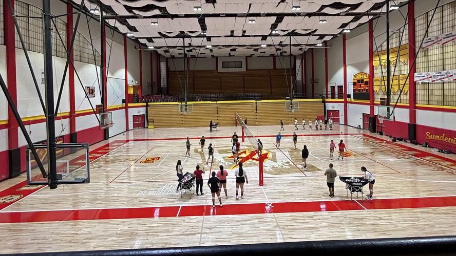 Española Valley Opens Renovated Gymnasium Sports