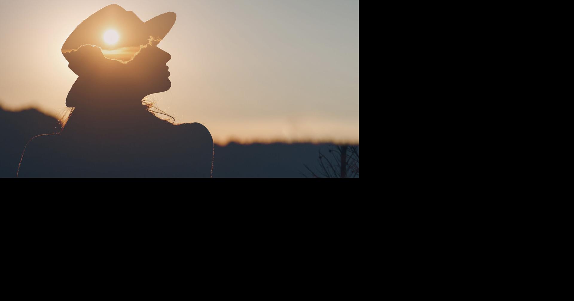 Gillette talks mental health solutions with Gordon, state officials