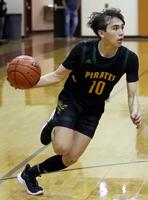 Pirates fall in tight contest to Beeville