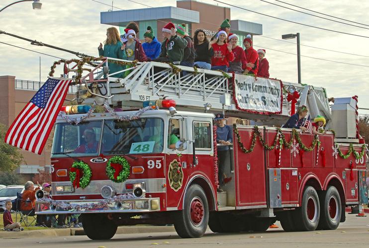 Kiwanis Christmas parade highlights News