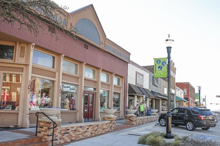 Rockwall City Council hopefuls field questions at forum Local News