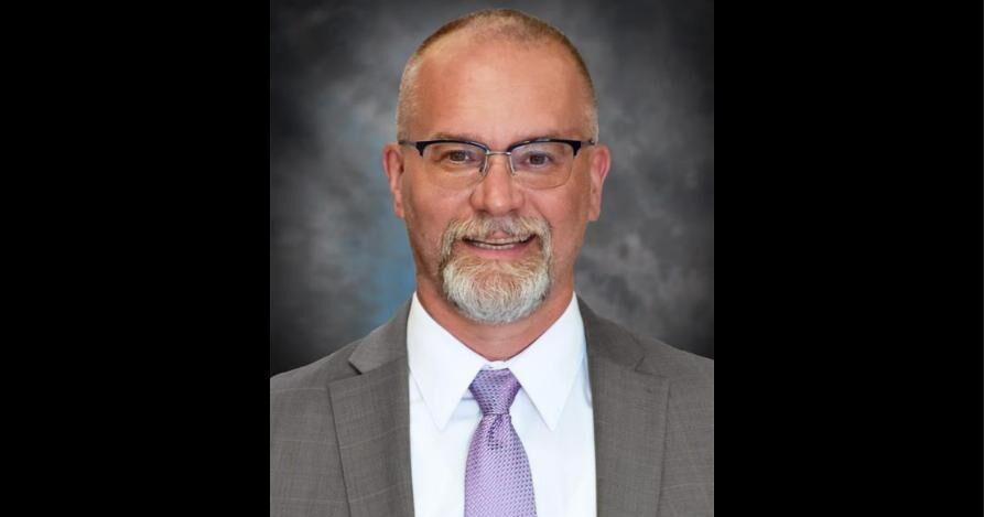 New Hartford Superintendent announces plans to retire in March 2025 ...