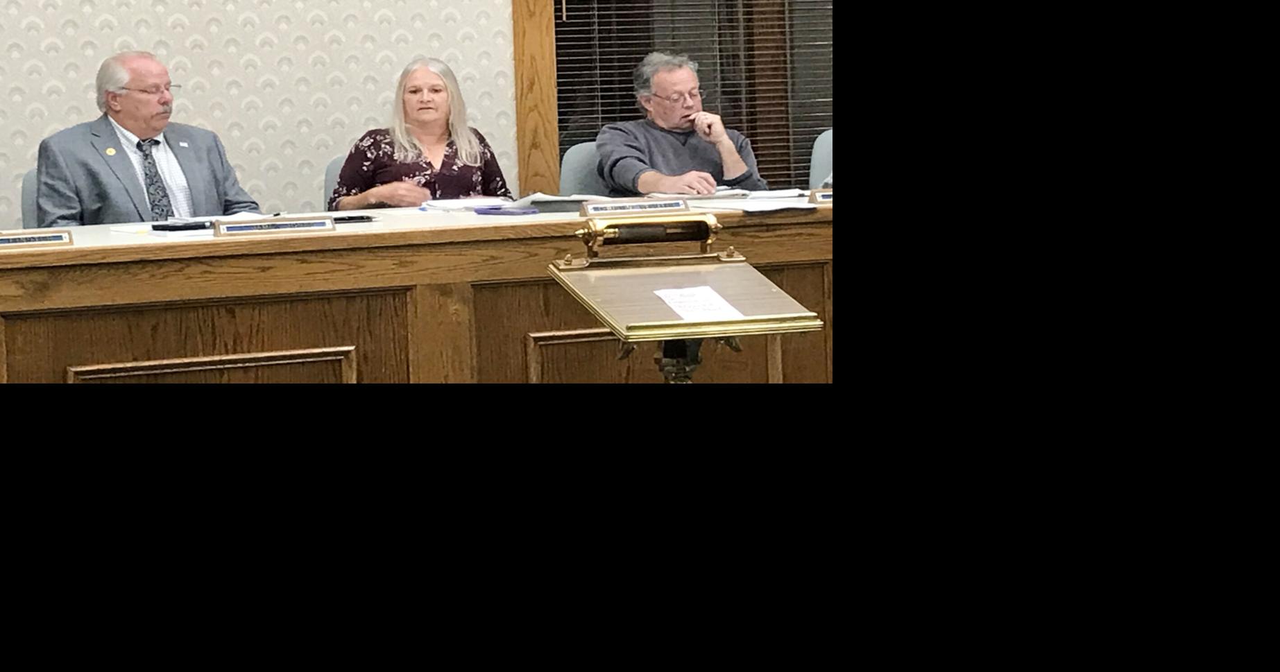 Lee town clerk requests pay raise, full-time status as board reviews budget