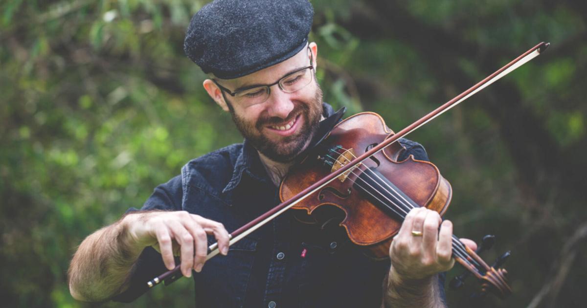 Tim Ballb Tim Ball performs at Fiddlers Hall of Fame in Osceola | Content ...