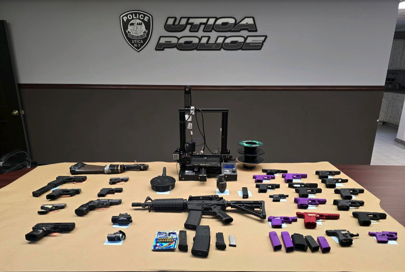 Pair arrested, guns seized in raid | News | romesentinel.com