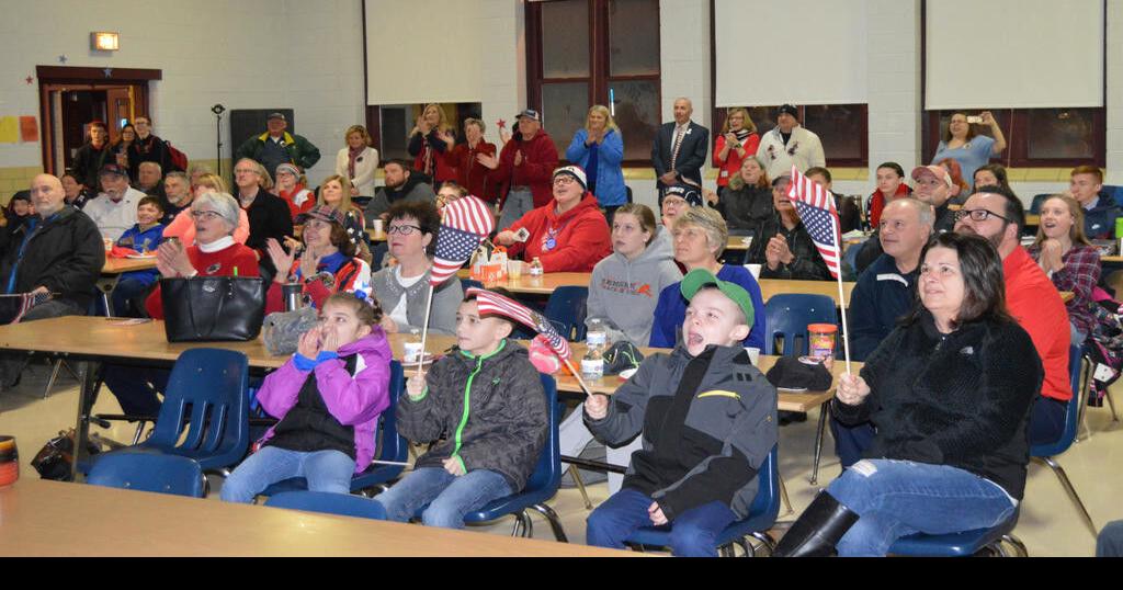 Remsen shows love for hometown hero County news