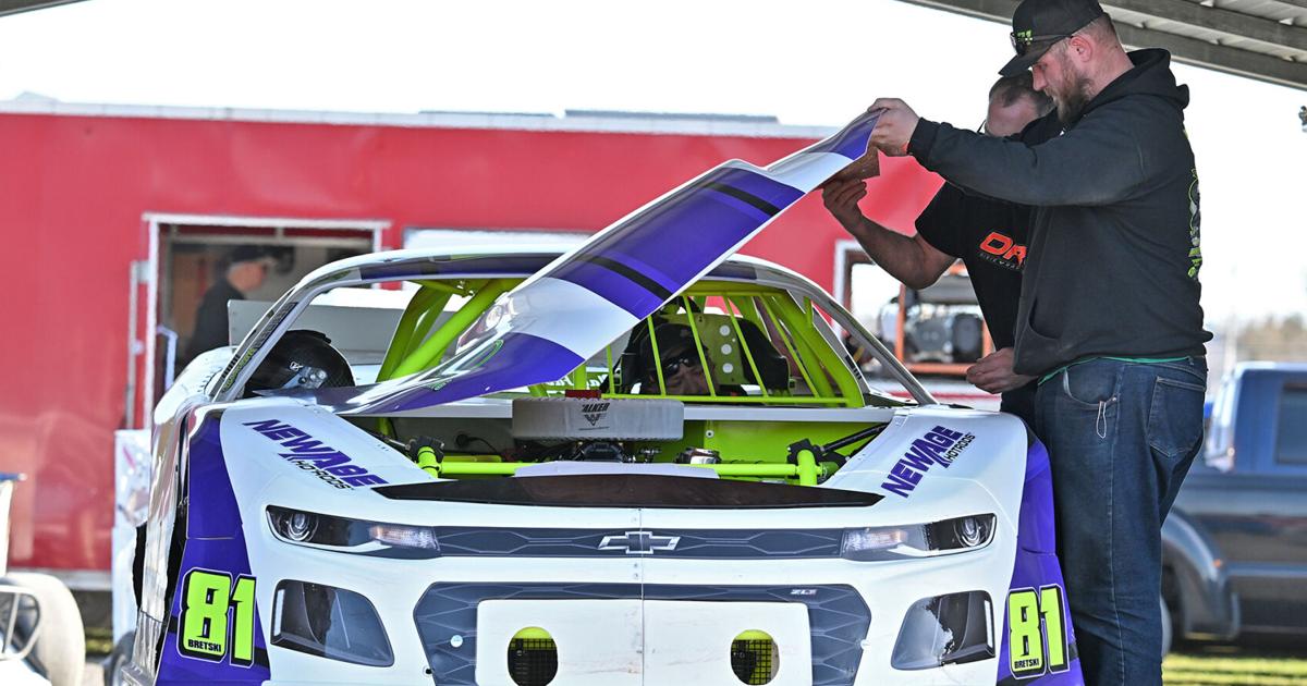 Utica Raceway Utica-Rome Speedway to begin 2024 season Friday | Sports | romesentinel.com