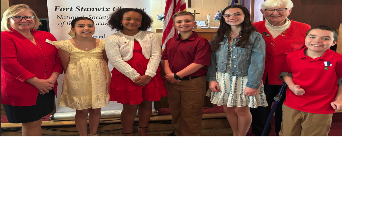 Fort Stanwix DAR chapter lauds essay contest winners | Local charity ...
