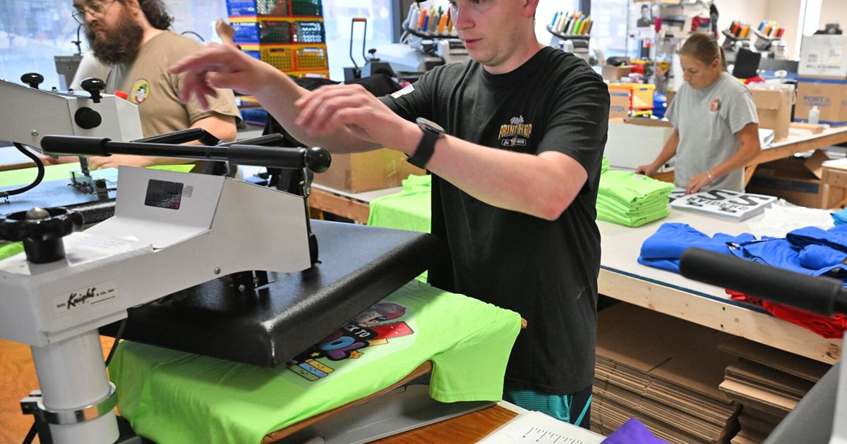 Max’s Print Shop giving away free back-to-school T-shirts