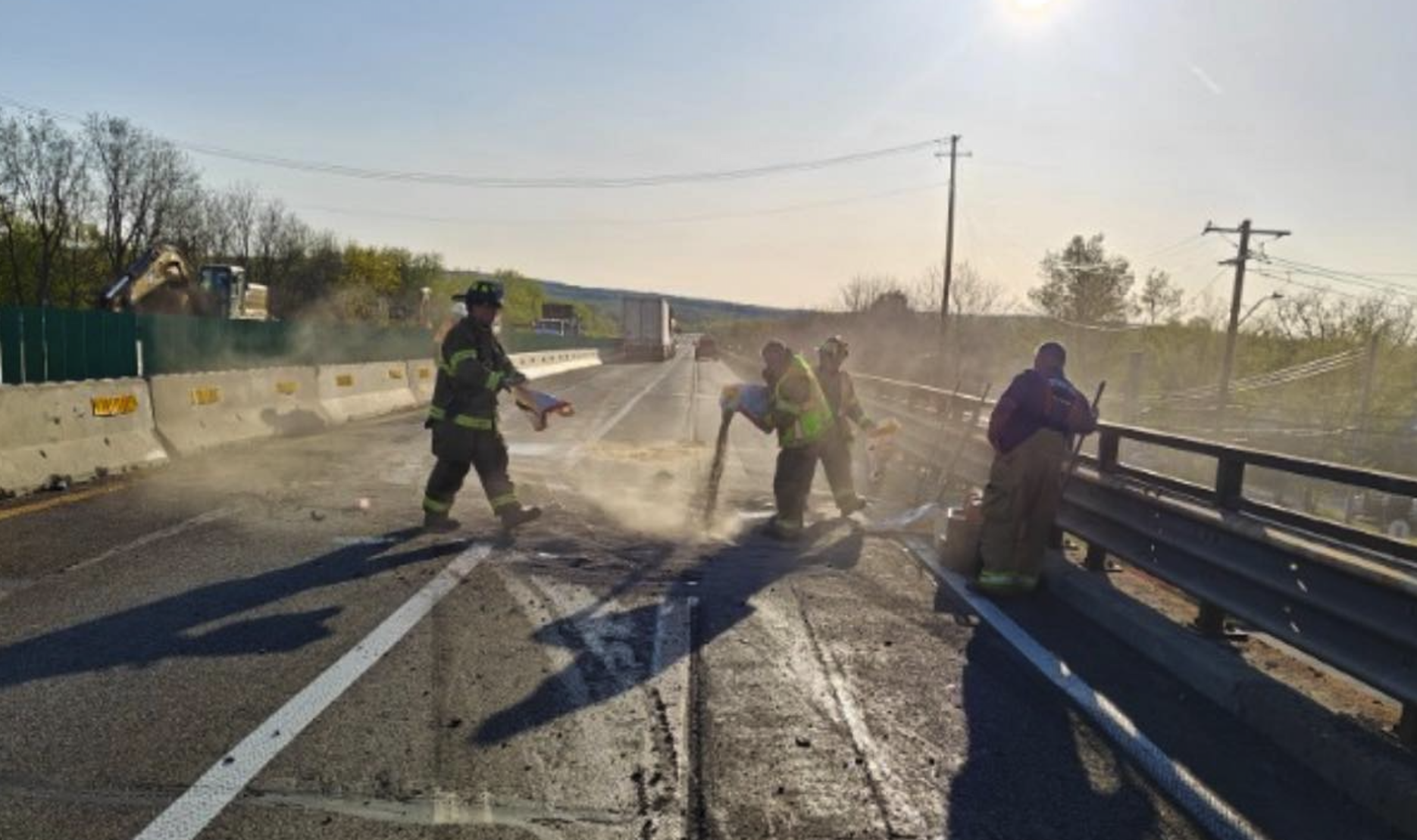 Fuel spill closes Thruway in Whitestown early Sunday | News ...
