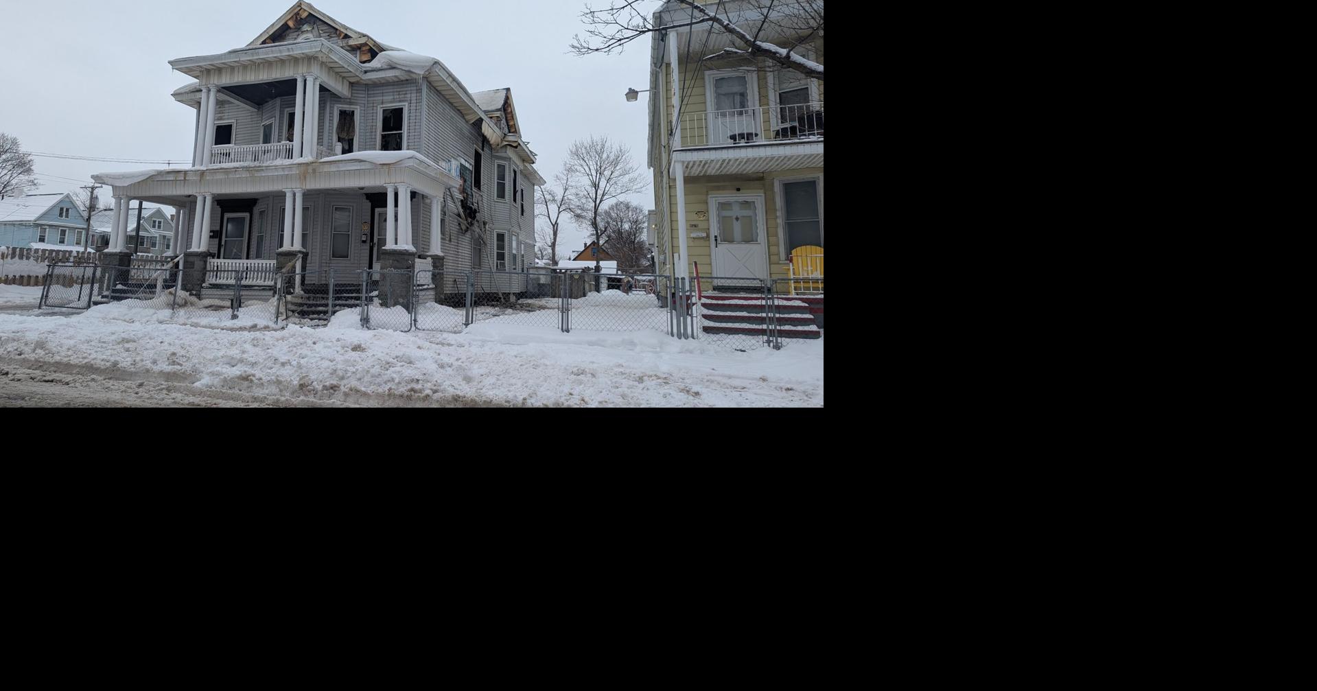 Two rescued from early morning Utica fire | News | romesentinel.com