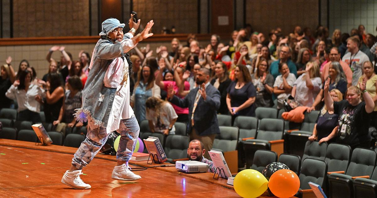 Rome school district hosts energetic opening day rally