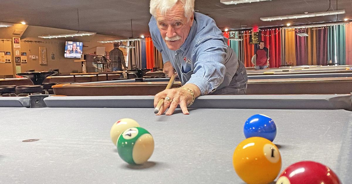 Scott Kitto Pool STILL ALIVE AND KICKING: Let's get into pool | Columns | romesentinel.com