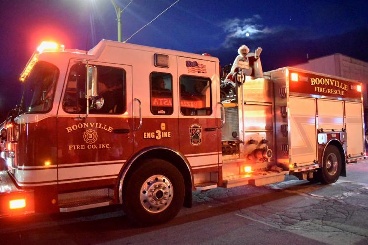 Santa and reindeer arrive in Boonville Music
