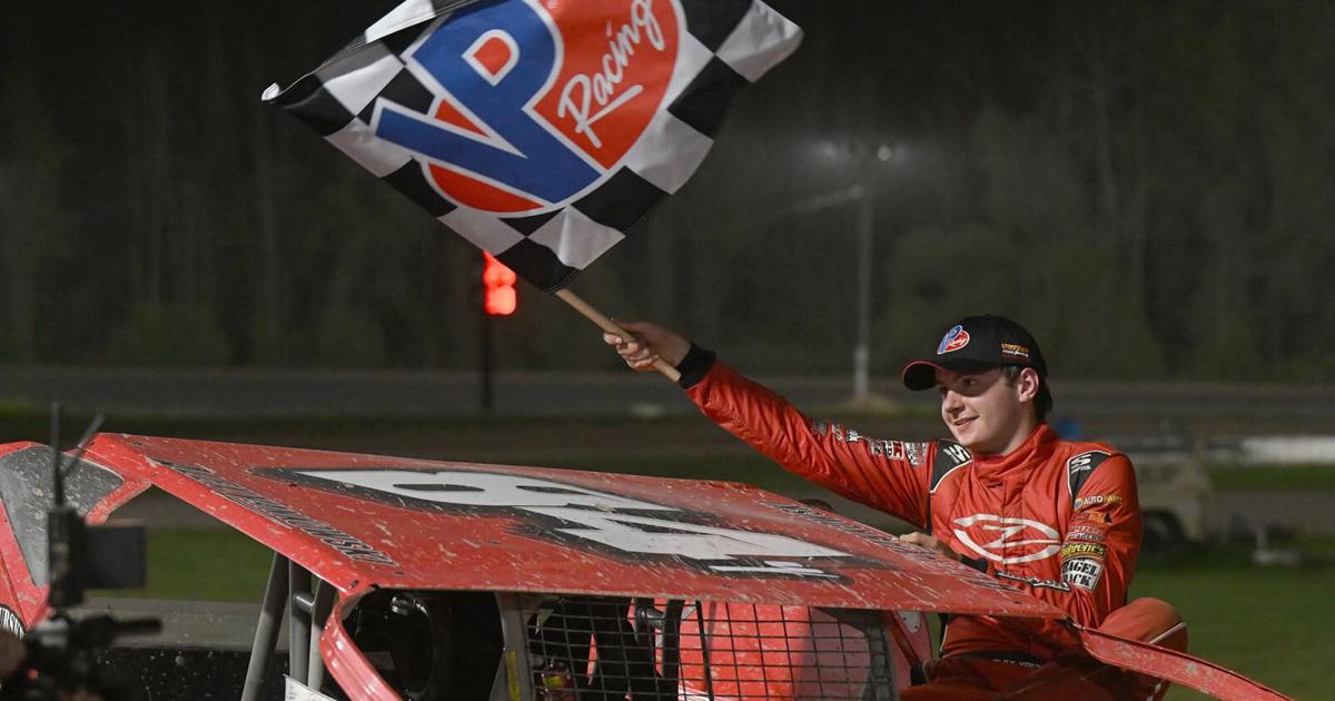 Read moreAlex Yankowski victorious again at Utica-Rome Speedway