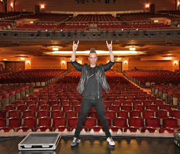 Illusionist Leon Etienne returns to Utica for hometown show