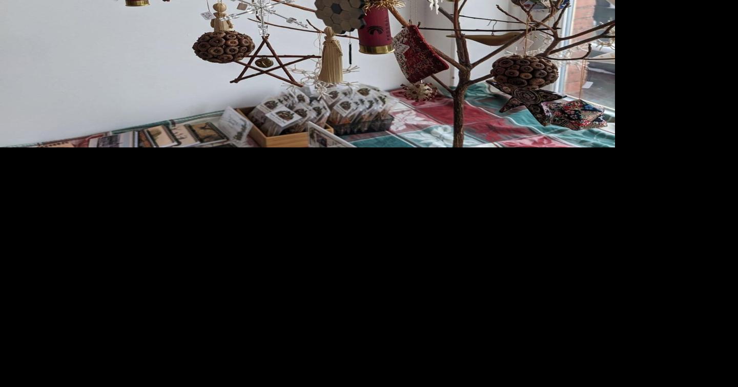 Earlville Opera House seeks artists for holiday sale | Entertainment ...