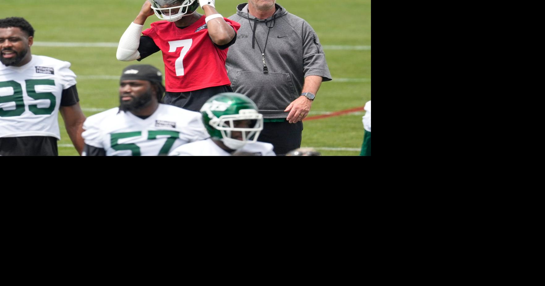 Read moreJets offensive coordinator Frank Reich raves about QB Geno Smith's 'elite' football mind