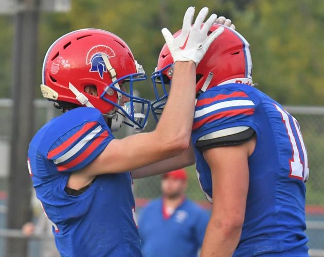 High school football Raux, New Hartford roll to 40 record; RFA, Mount