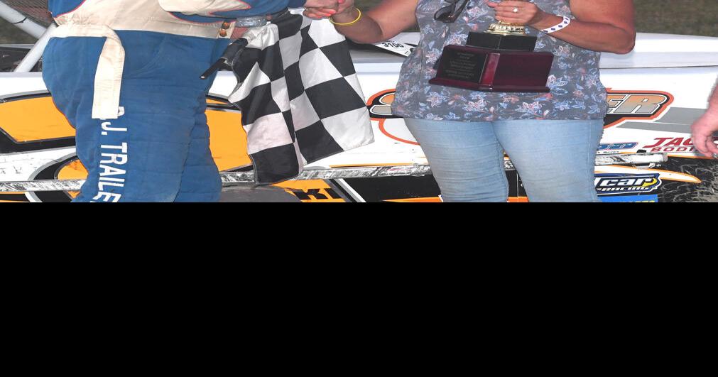 Mackey goes from checkers to wreckers