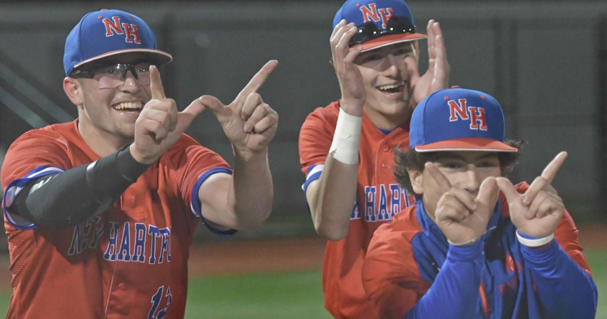 See images from New Hartford baseball team's Section III title win