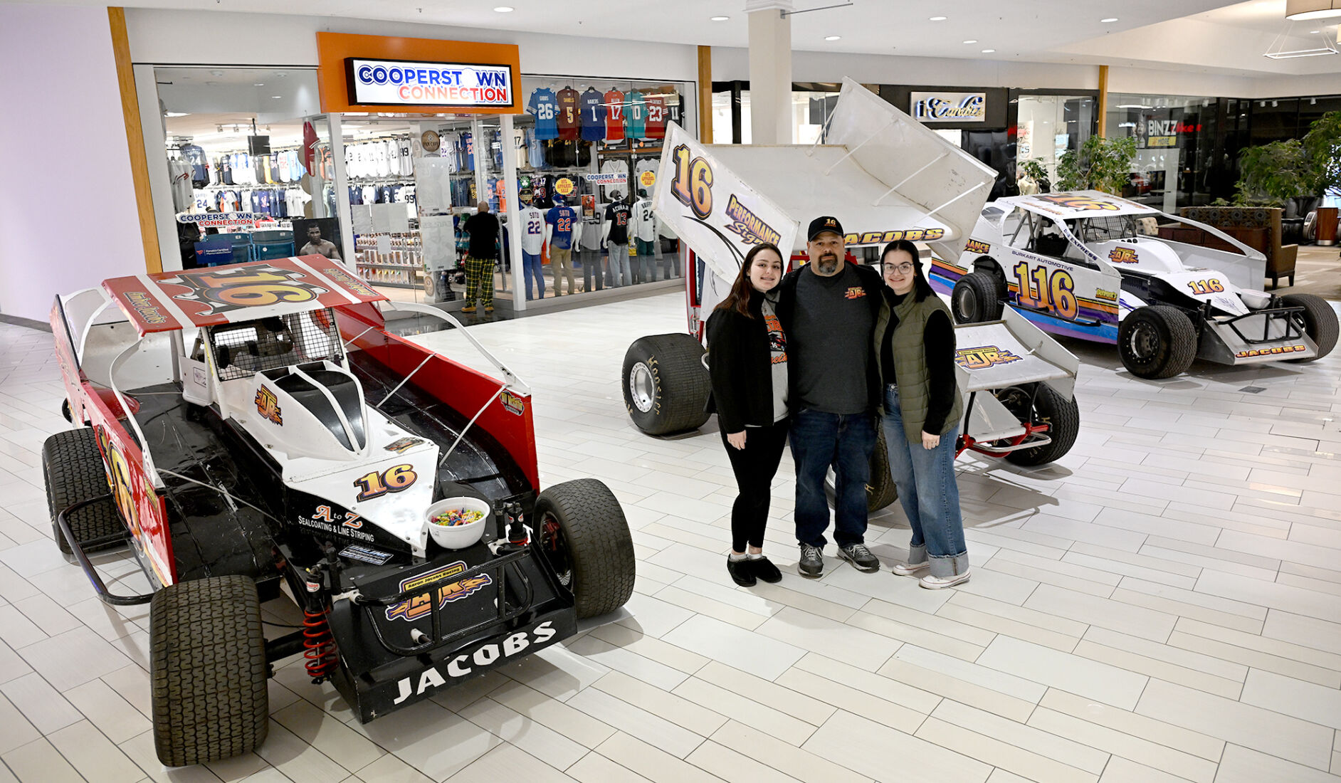 Utica Raceway PHOTO GALLERY: See photos of Utica-Rome Speedway race cars at ...