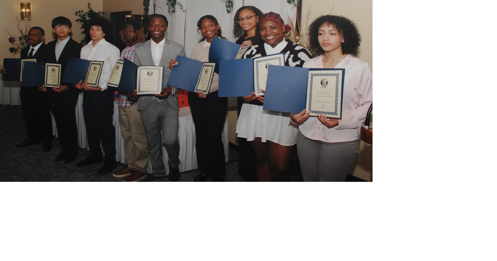 Mohawk Valley Junior Frontiers honor seniors, student achievement