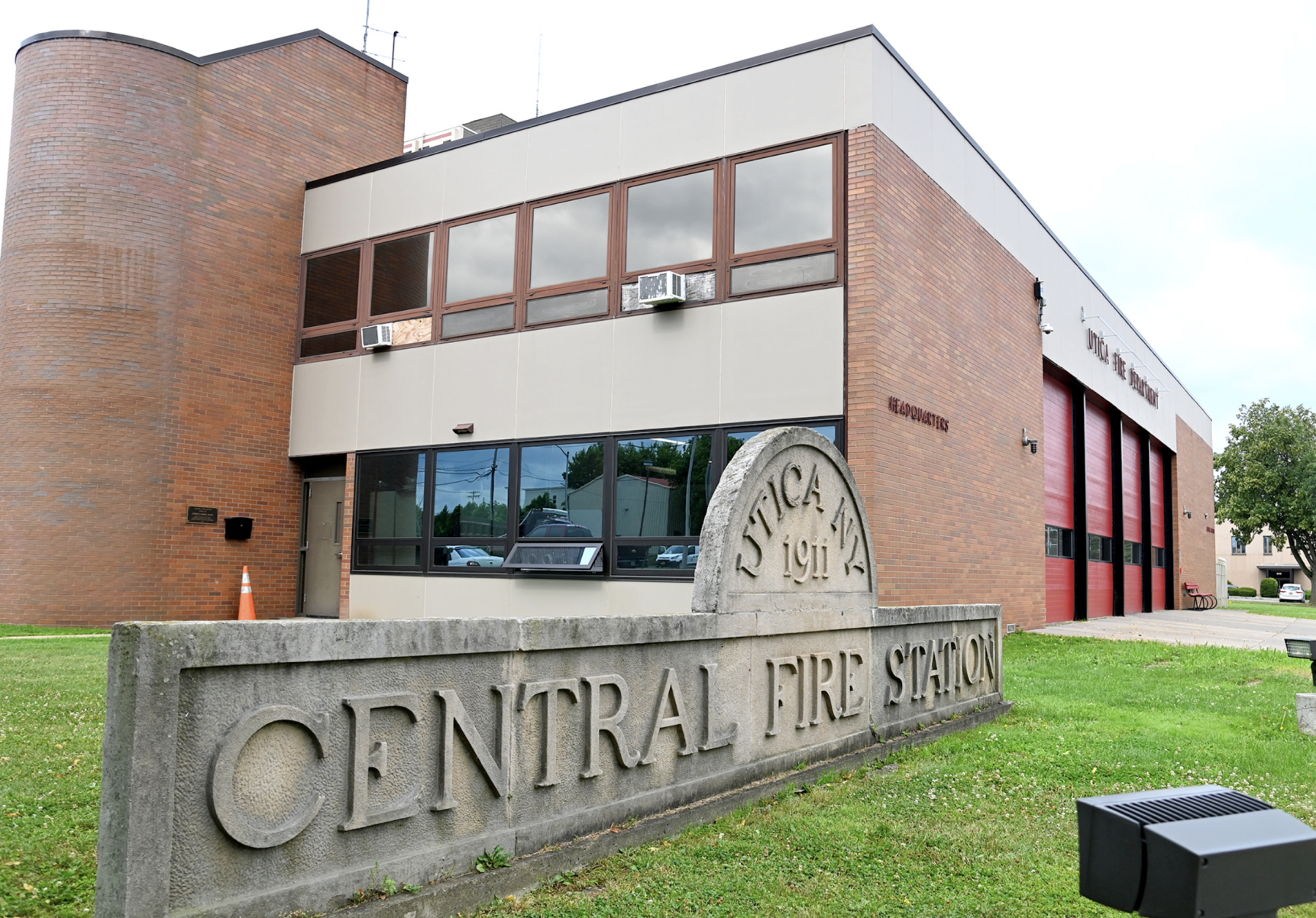 How Firefighters Deal With The Extreme Heat, Utica Shift Battles Two ...