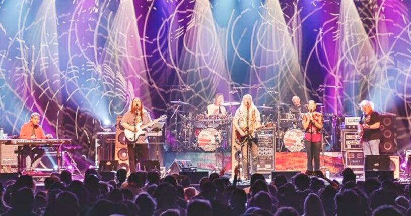 Dark Star Orchestra brings improvised Grateful Dead tribute to Utica