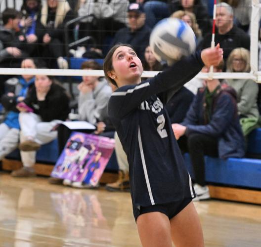New Hartford volleyball extends win streak to 13 with victory over