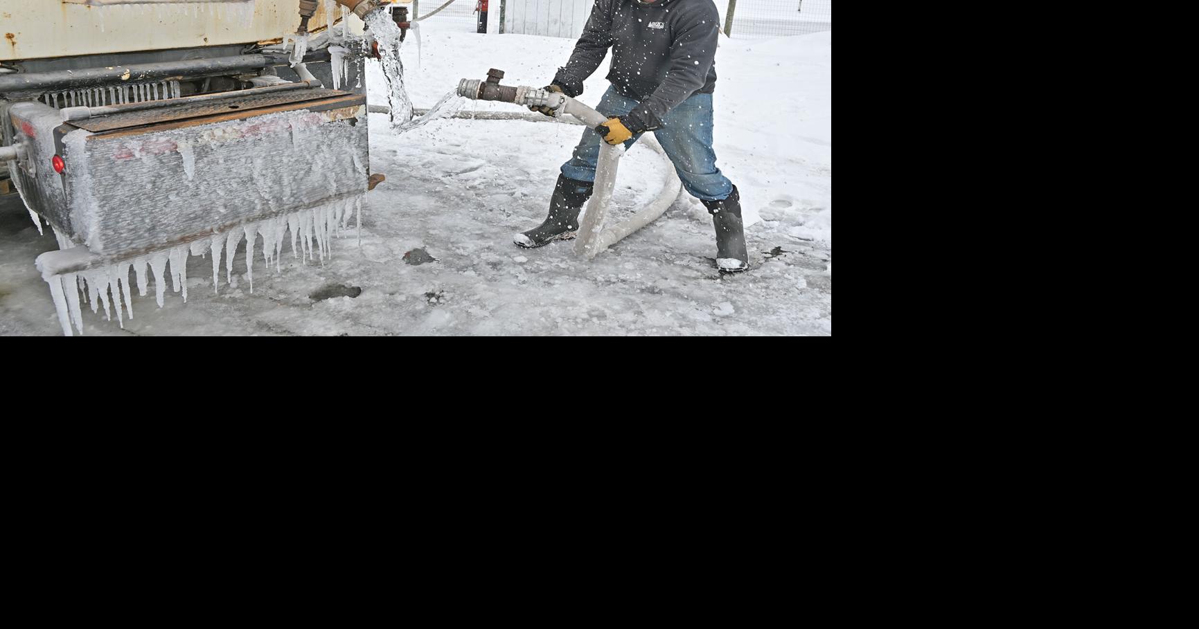 SNAPSHOT Preparations for Boonville's Snowfest underway Boonville