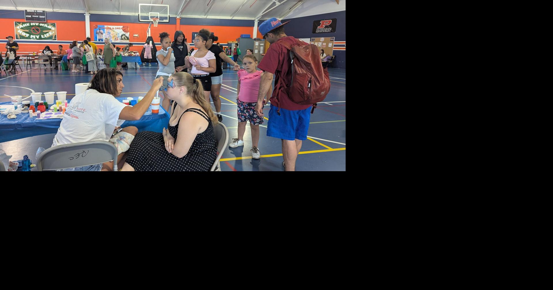 Read moreHundreds help kick off first ever Utica Unity Weekend