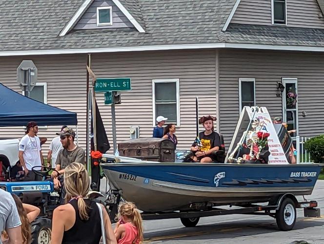 Pirates, buccaneers and clowns invade Sylvan Beach for Pirate Parade