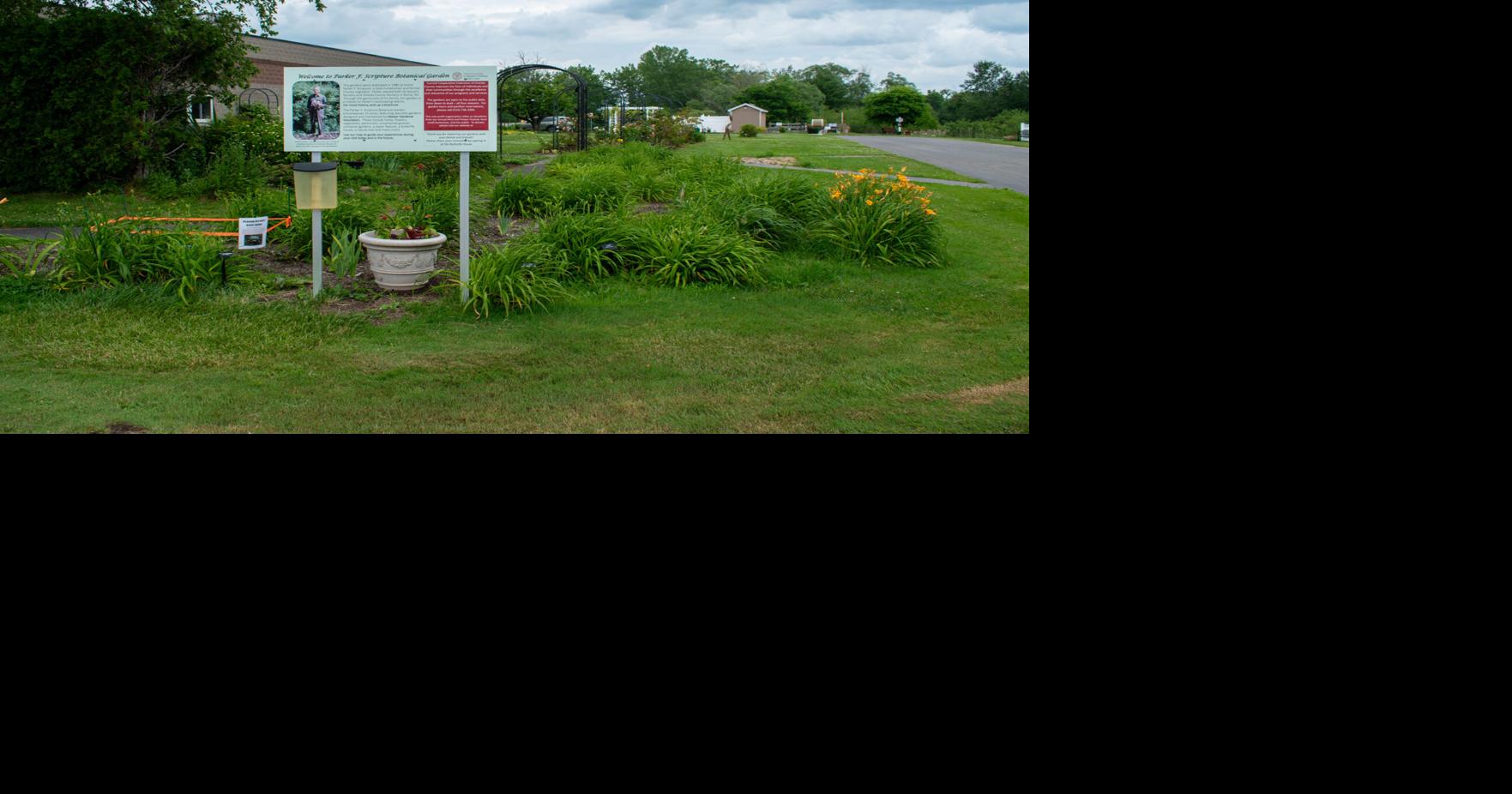 Read morePublic invited to tour botanical gardens, butterfly house at open house