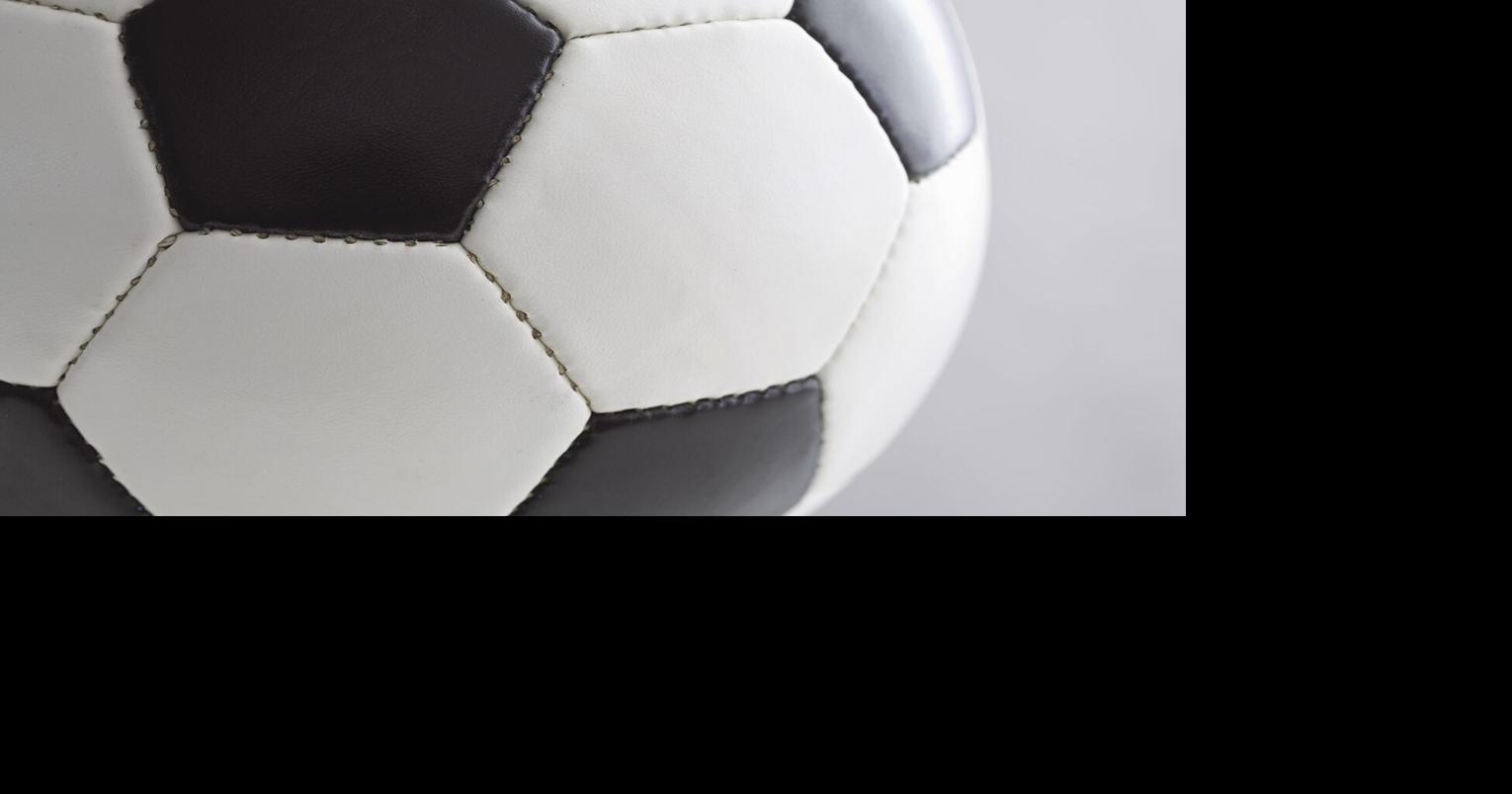 Piłka nożna chłopców: gole w Cockenham pomogły Polsce w awansie do finału 4. ligi |  Sport Rangerów