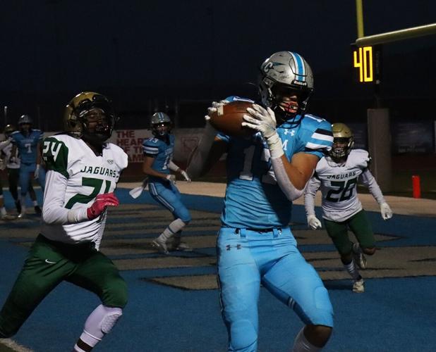 PHOTOS Cleveland tops Atrisco Heritage Academy 480 in District 16A football opener Sports