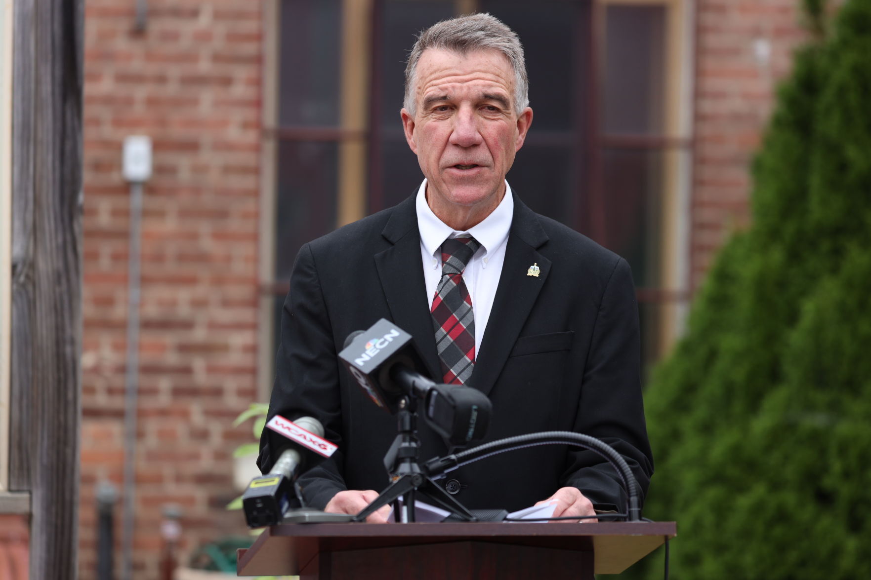 Scott Rutowski Scott ready for a DeSantis drop | Local News | rutlandherald.com
